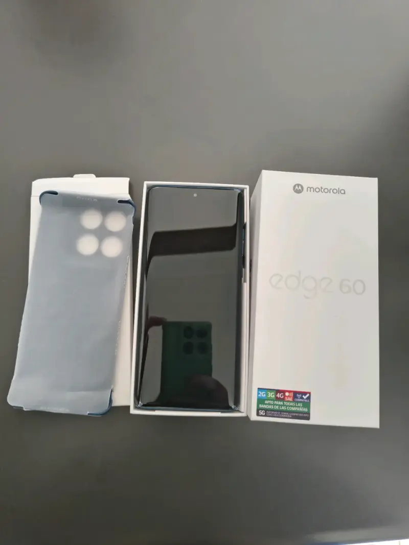 Smartphone Motorola Edge 60 nuevo - 1