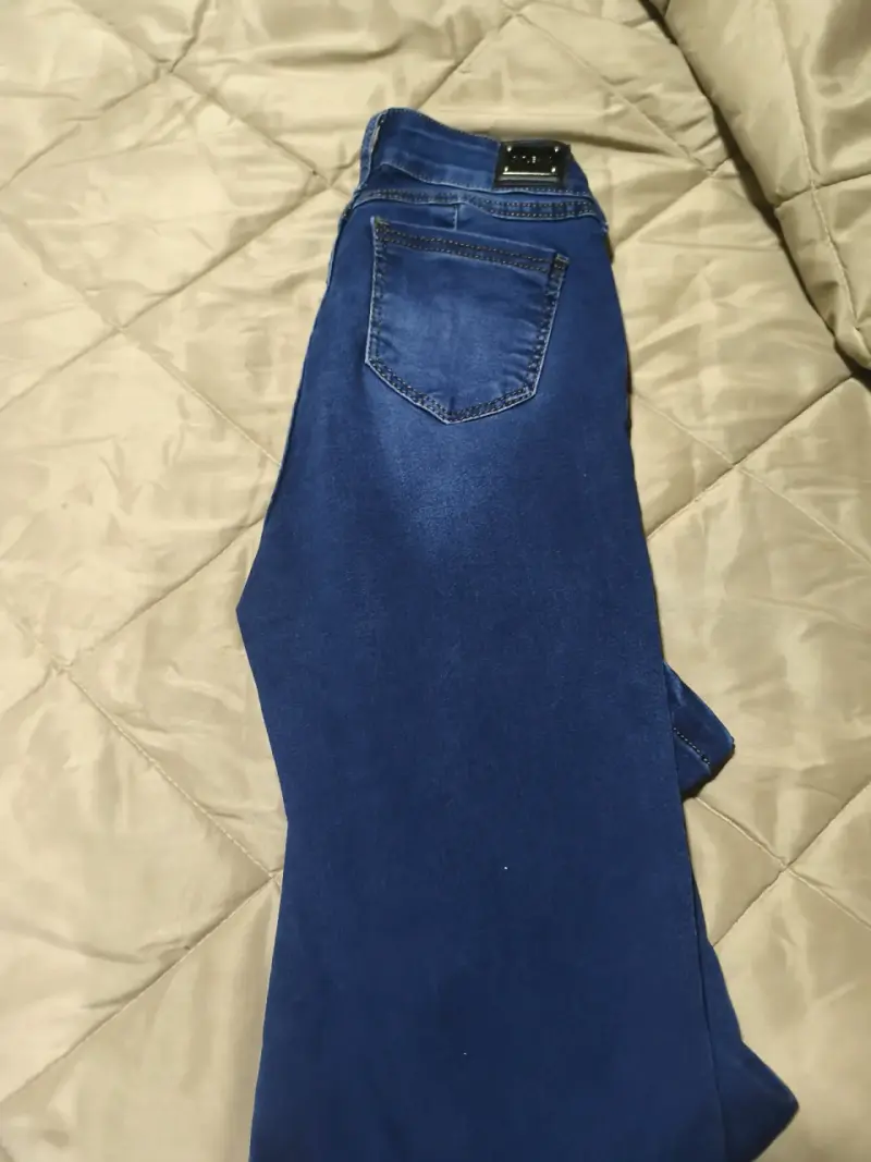 Jeans azules clásicos