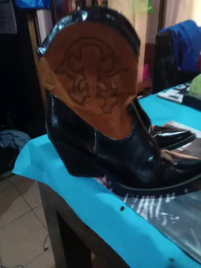 Botines de cuero negro - miniatura 2
