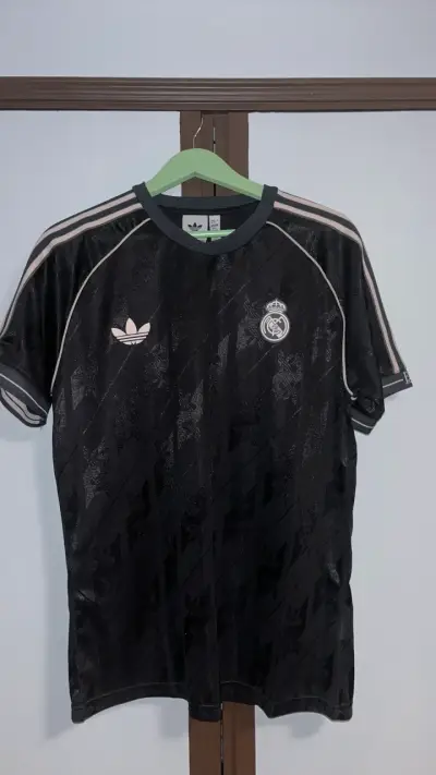 Polera Real Madrid - miniatura 1