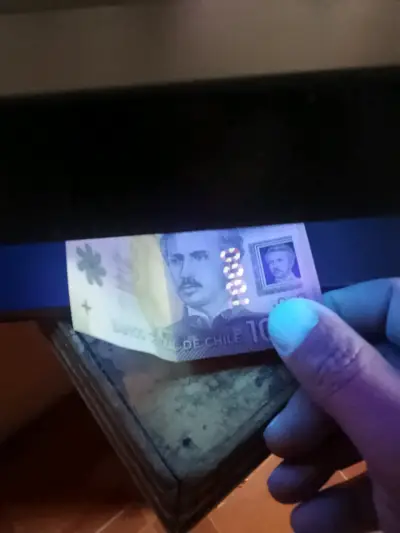 Detector de billetes falsos TK-2028 - miniatura 5