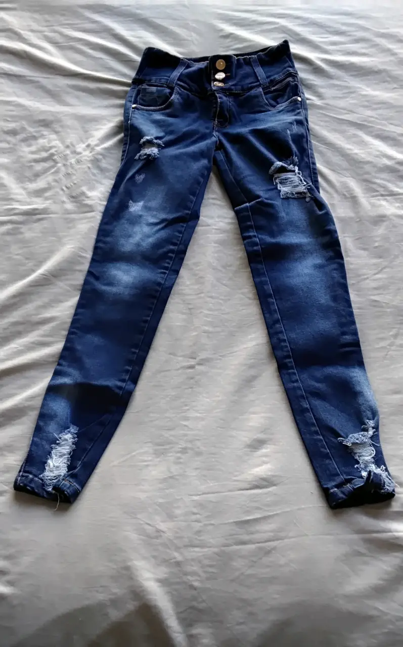 Jeans acampanados azul oscuro - 3