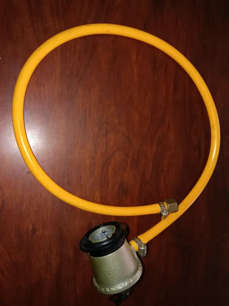 Manguera de gas con regulador - 1
