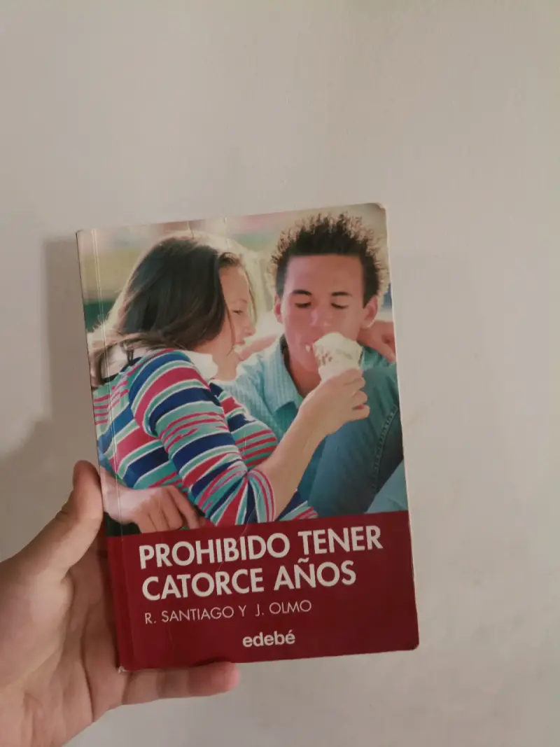 Libro Prohibido Tener Catorce Años - 1