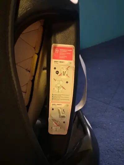 Silla de auto Bebesit negra - miniatura 4