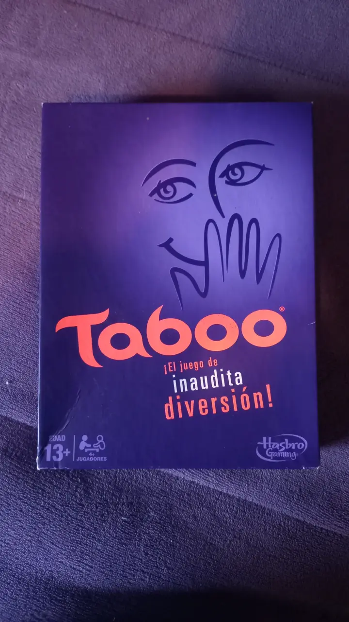 Juego de mesa Taboo - 1