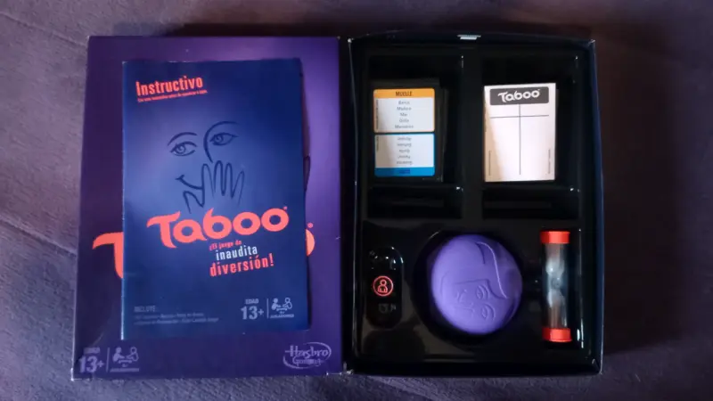 Juego de mesa Taboo - 2