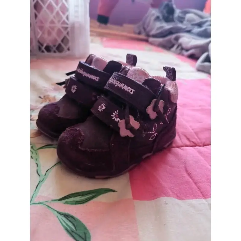 Zapatos para bebé morados
