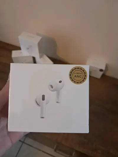 AirPods Pro 3 nuevos - miniatura 2