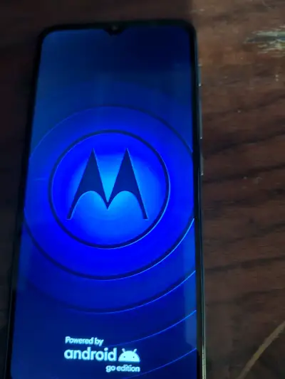 Smartphone con pantalla grande - miniatura 4