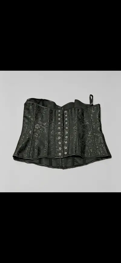 Lote de Corsets y poleritas 🪡 - miniatura 4