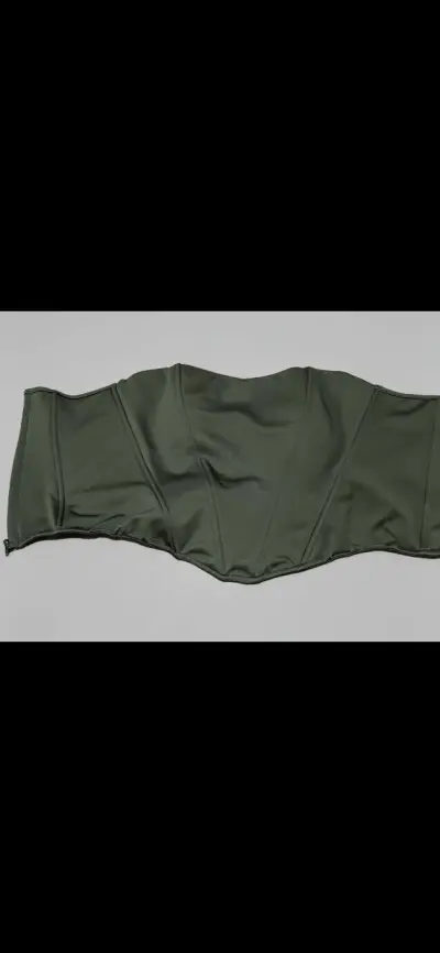 Lote de Corsets y poleritas 🪡 - miniatura 5