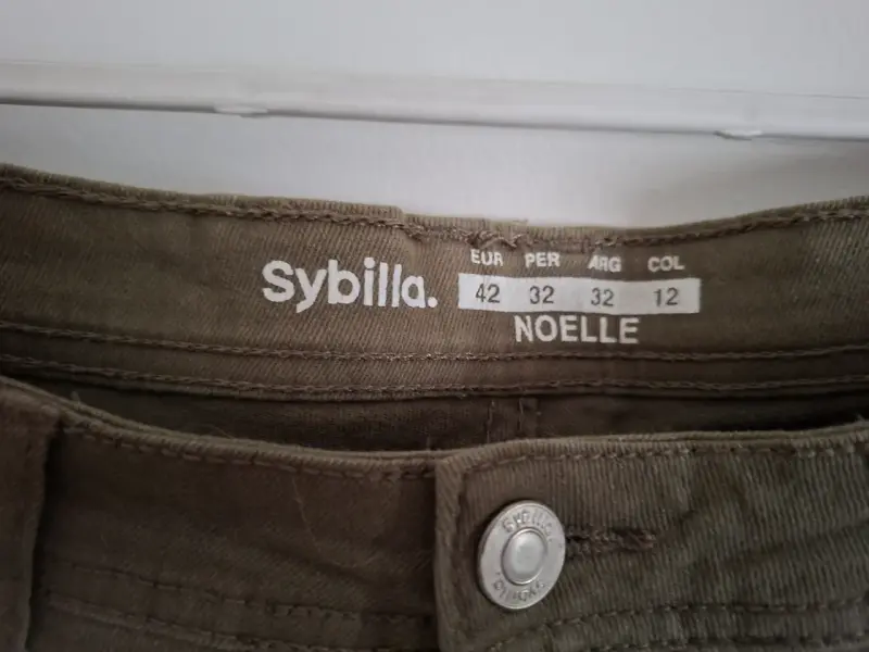 Pantalones cargo caqui - 2