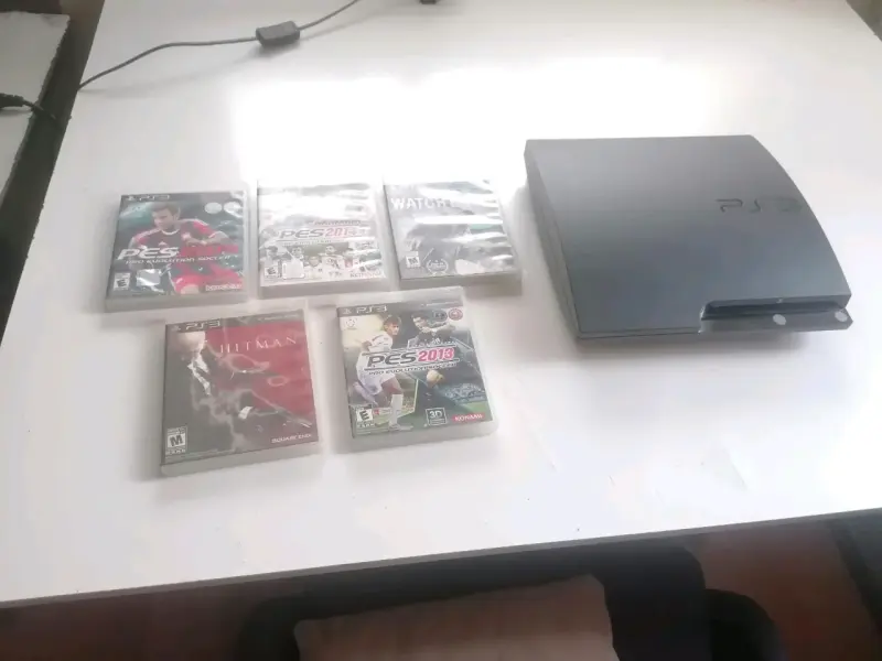 Consola PS3 con videojuegos - 4