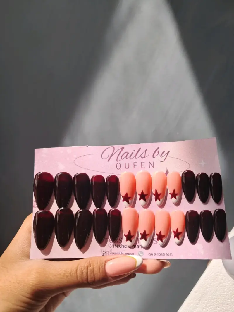 Uñas postizas rojo y nude
