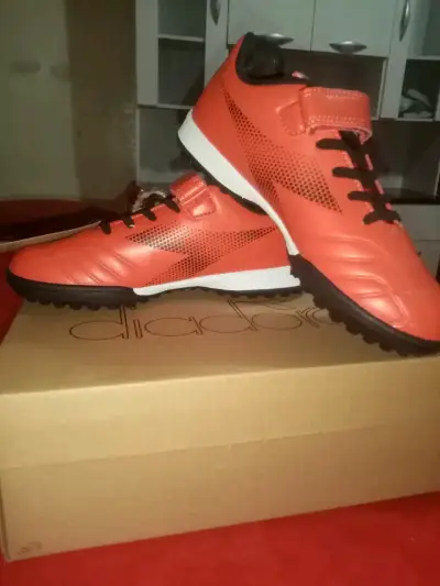 Zapatillas futbol rojo Diadora - miniatura 3