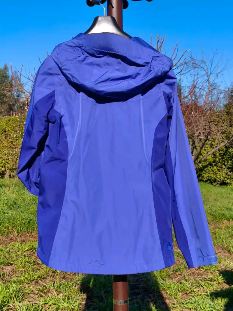 Corta vientos impermeable marca Marmot - 2