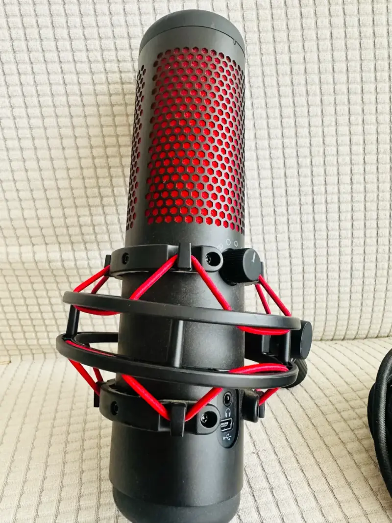 HyperX QuadCast - Semi Nuevo - 2