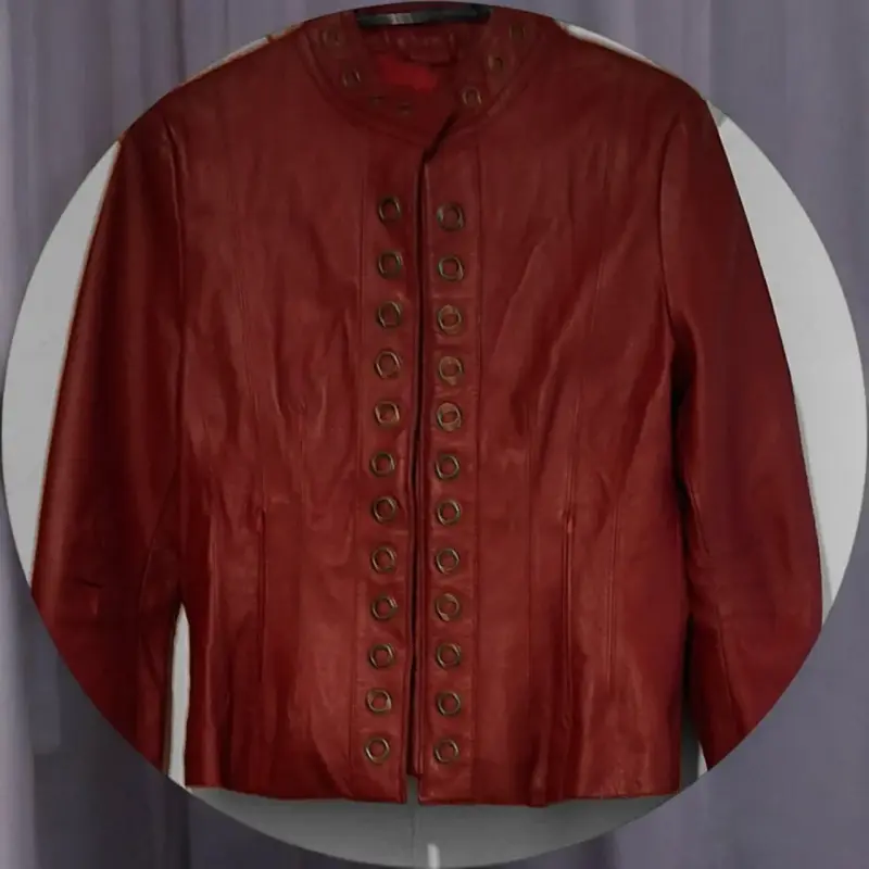 Chaqueta de cuero rojo