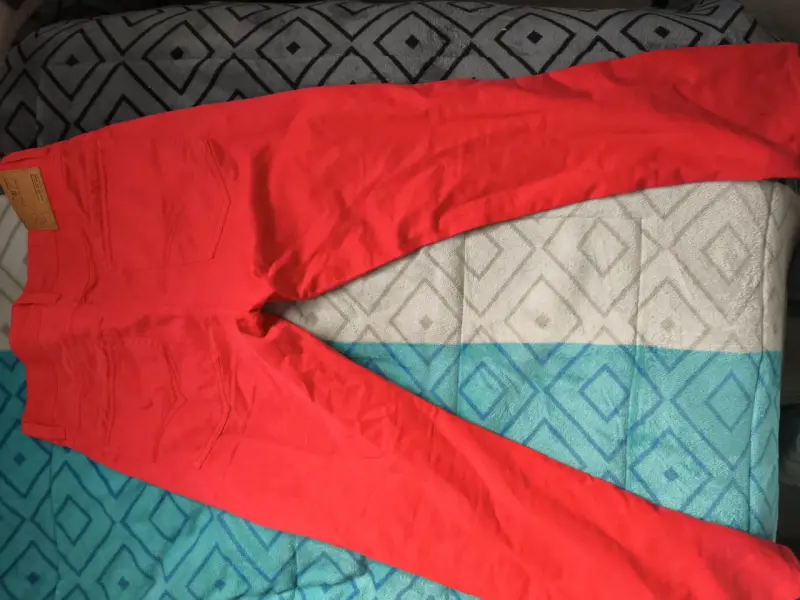 Jeans rojos de hombre - 5