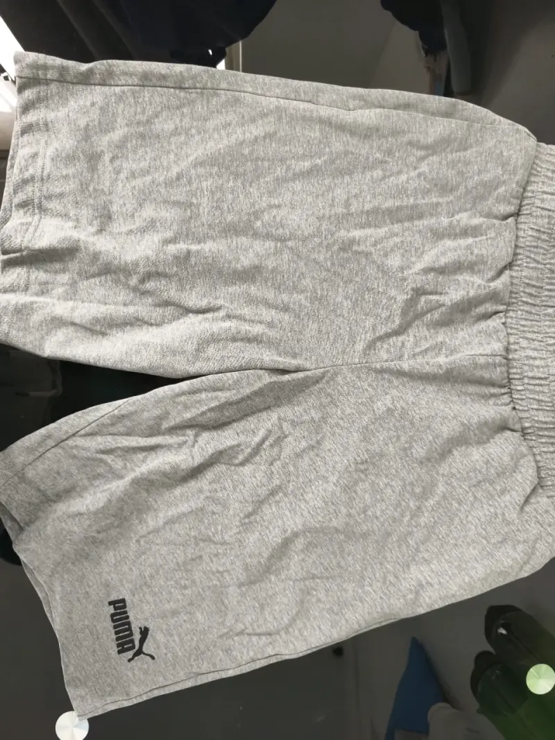 Shorts grises deportivos Puma - 1