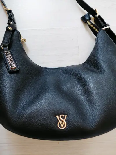 Cartera negra de cuero VS - miniatura 2