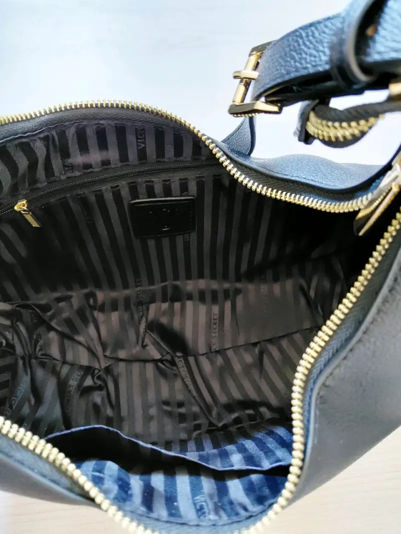 Cartera negra de cuero VS - 3