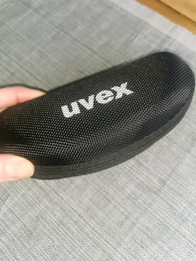 Gafas deportivas UVEX negras - 6