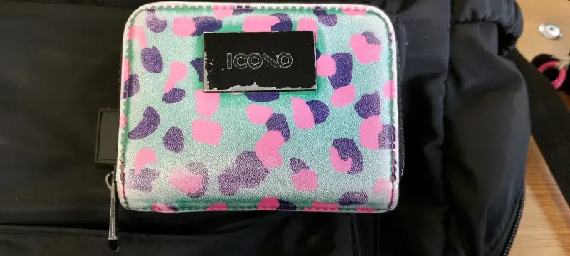 Monedero estampado colorido - 1
