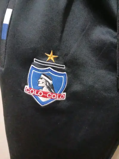 Pantalón deportivo negro con logo - miniatura 2