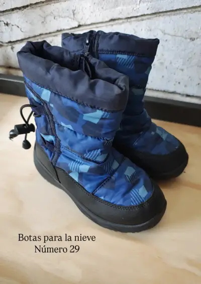 Botas y jardinera para nieve - miniatura 1