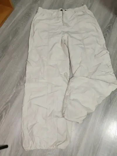 Pantalones cargo beige - miniatura 1