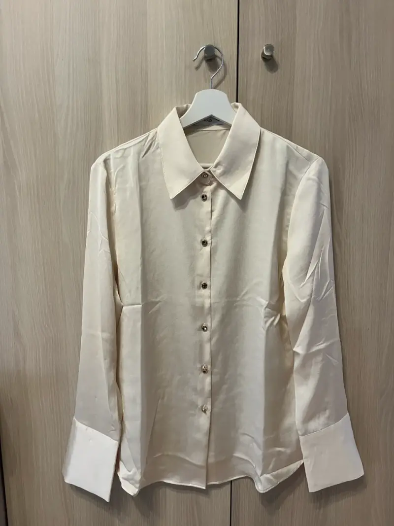 Blusa satín Mango talla M - 2