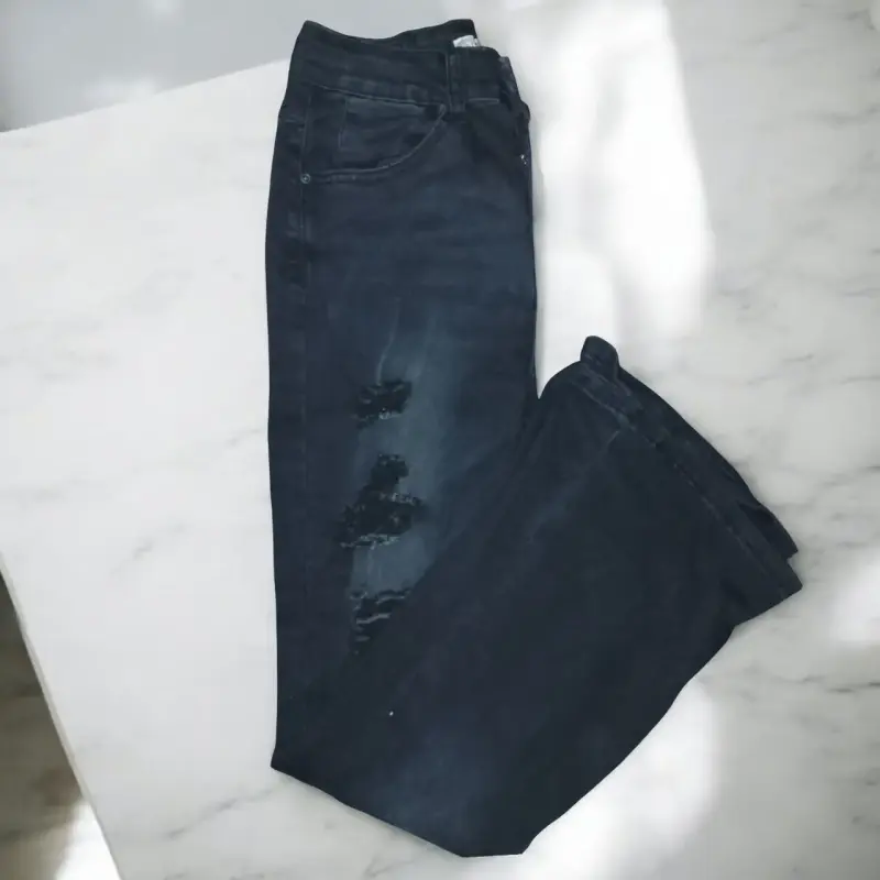 Jeans negro desgastados