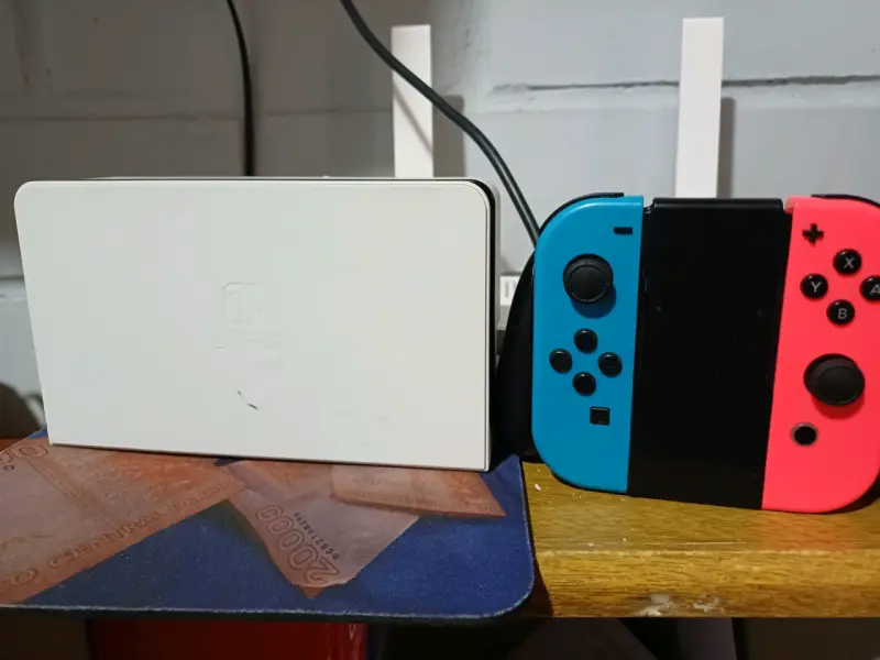 Consola Nintendo Switch con Joy-Con - 1