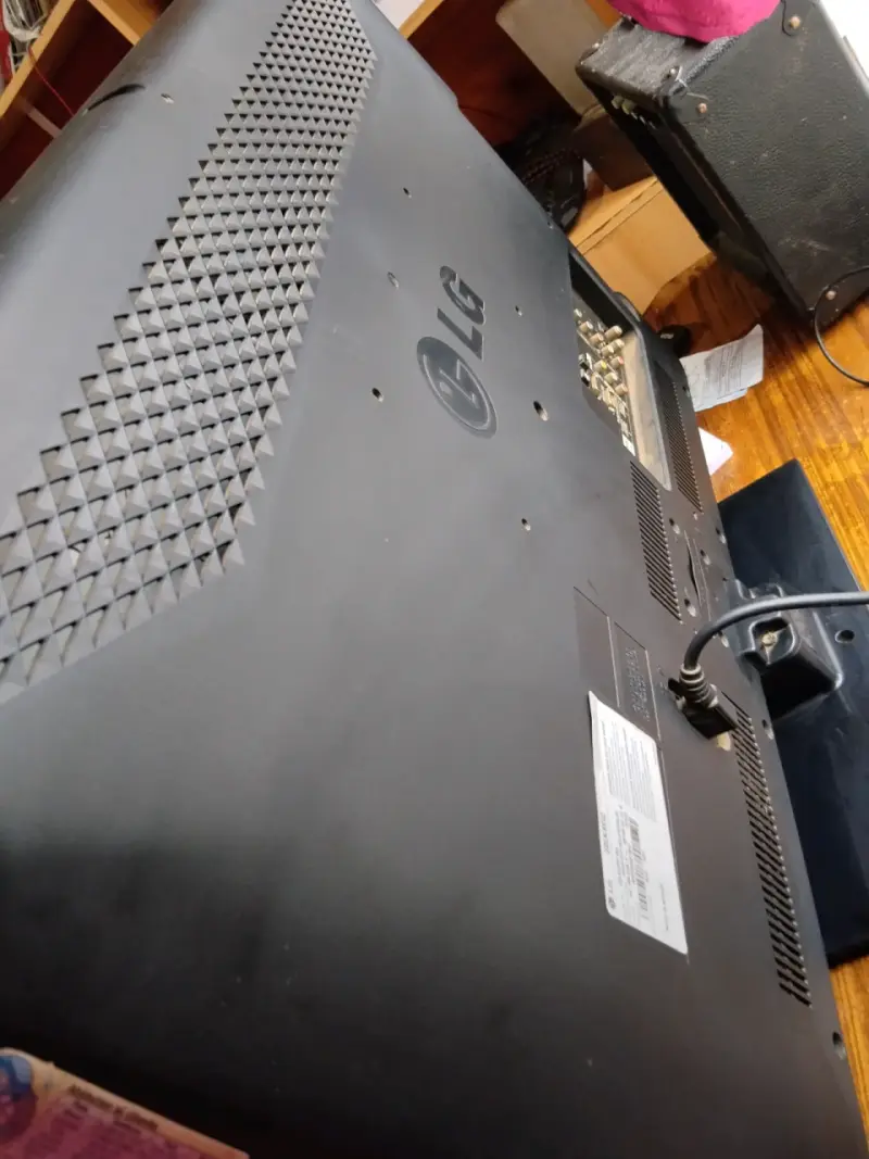 Televisor LG 32 pulgadas - 4