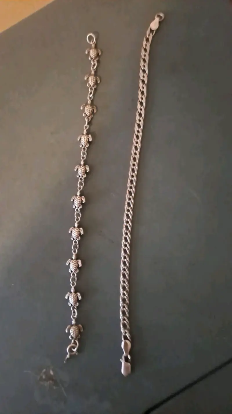 Pulseras de plata