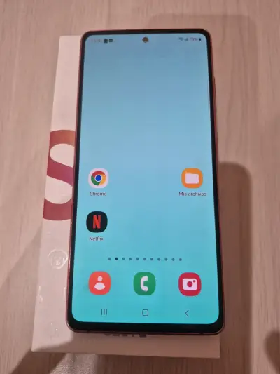 Samsung S20FE - miniatura 1