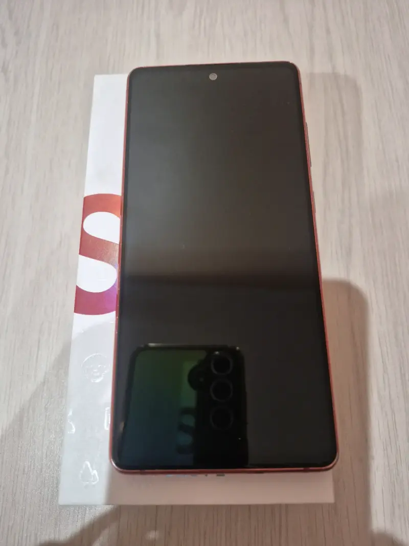 Samsung S20FE - 2