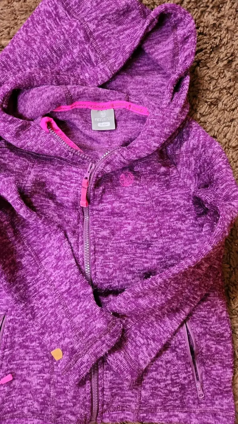 Chaqueta polar con corazones para niña - 5