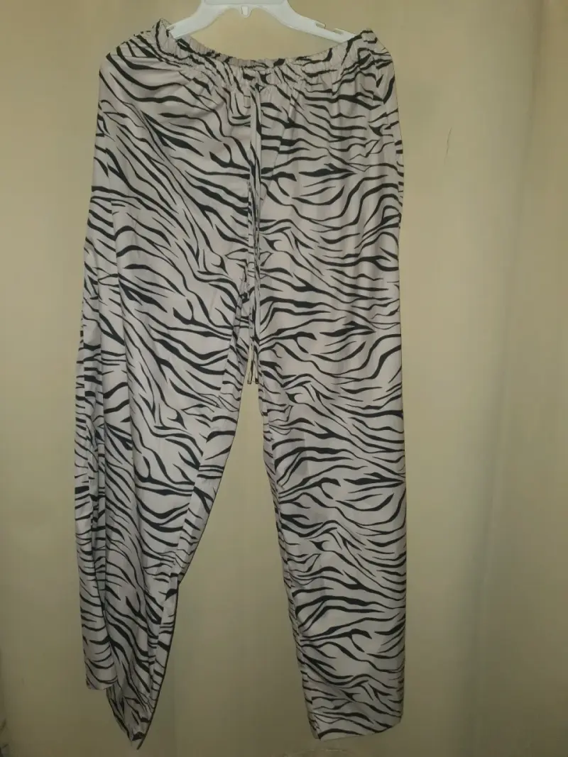 Pantalón animal print