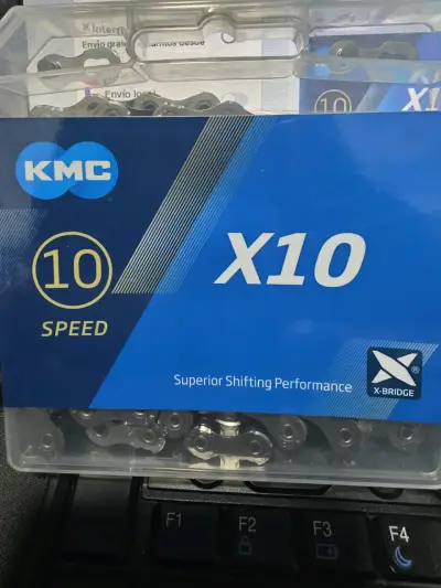 Cadena KMC X10 para bicicleta - miniatura 1