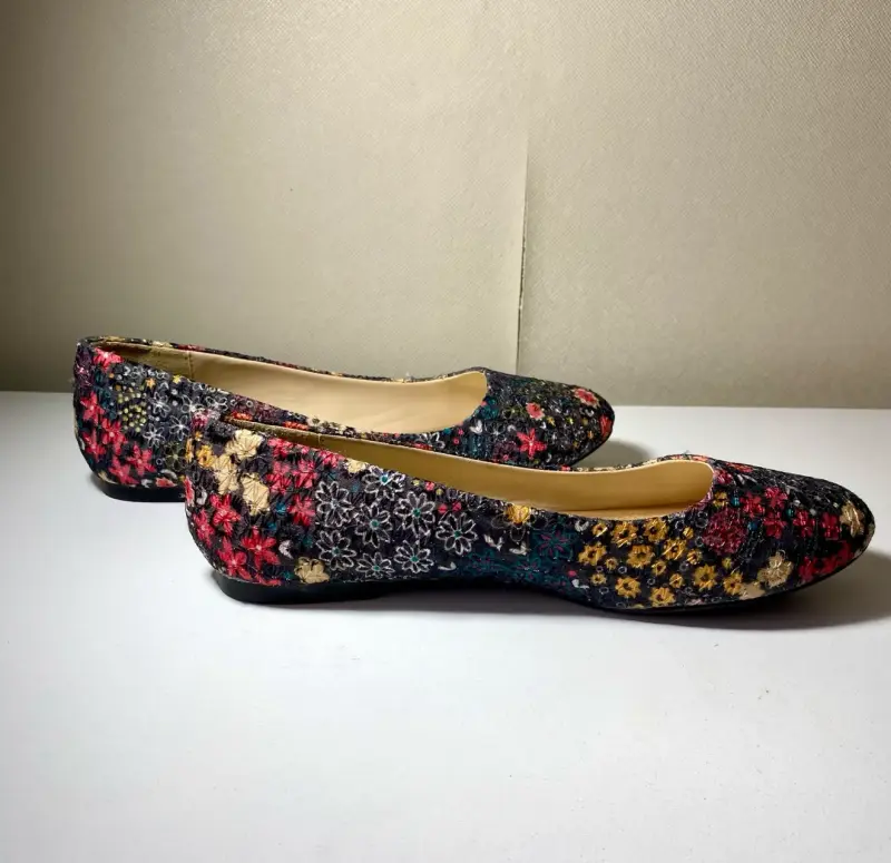 Zapatos planos florales - 4