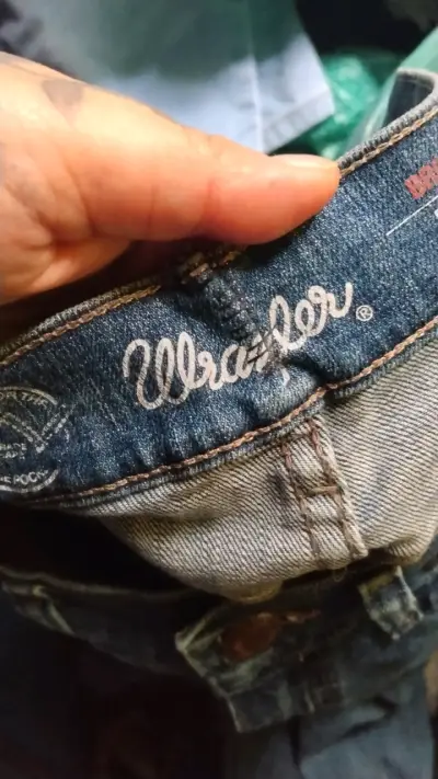 Lote de ropa para hombre y mujer - miniatura 4