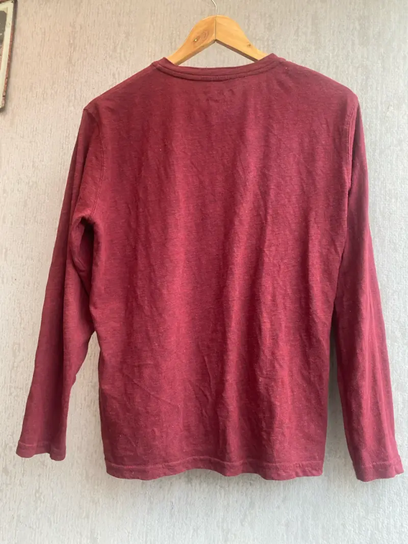 Polera manga larga burdeo Robert Lewis talla S. - 4