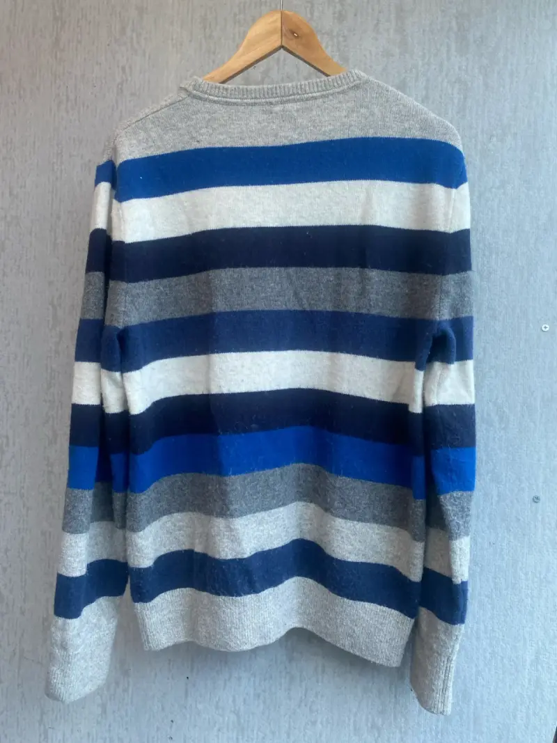 Suéter GAP rayado multicolor talla M. - 4