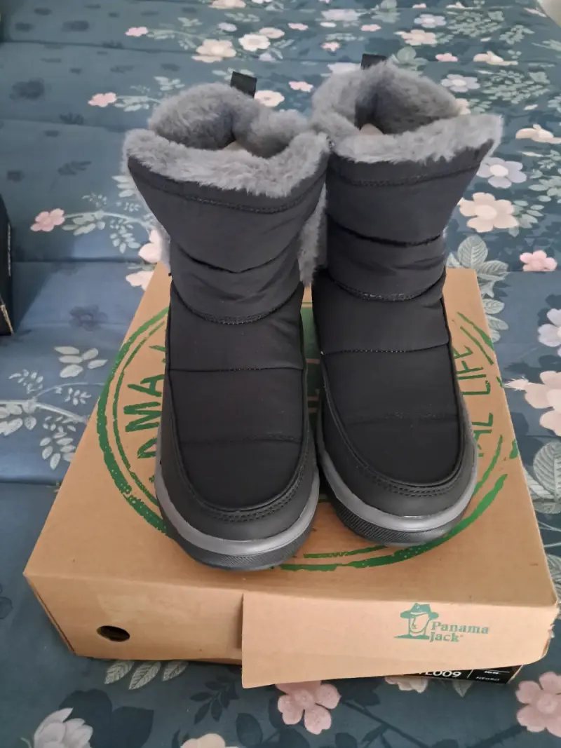 Botas negras con forro de felpa - 1