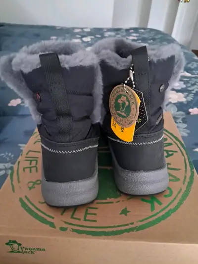 Botas negras con forro de felpa - miniatura 3