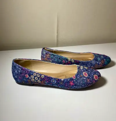 Zapatos planos estampado floral - miniatura 6