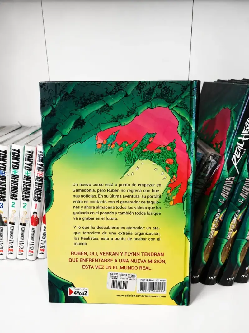 Libro Real Hero. Escuela de Gamers 3 el rubius - 2